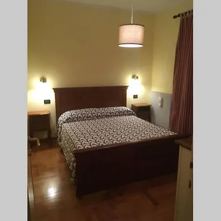 Holiday home Casa A Schiera Fronte Con Giardino *