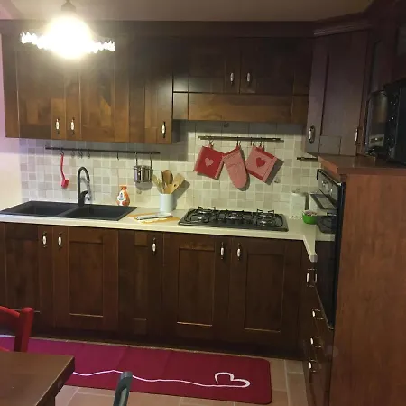 Casa de Férias Casa A Schiera Fronte Con Giardino