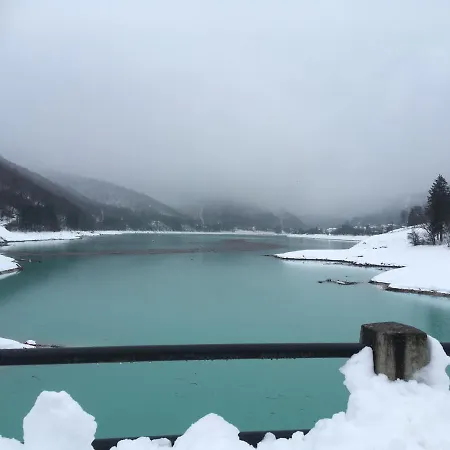 Casa A Schiera Fronte Con Giardino Casa de Férias Barcis