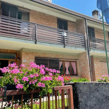 Casa A Schiera Fronte Con Giardino Σπίτι διακοπών