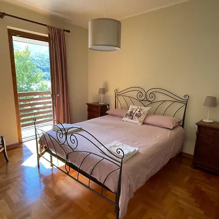 Casa A Schiera Fronte Con Giardino Barcis