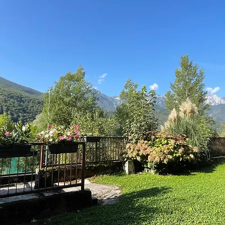 Casa A Schiera Fronte Con Giardino Dom wakacyjny